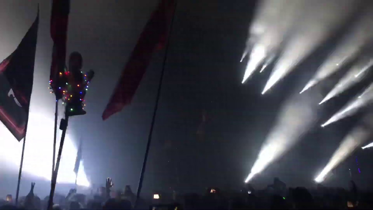 Watch DJ Snake Intro EDC Orlando on YouTube Watch DJ Snake Intro EDC Orlando on YouTube