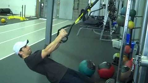 TRX row with rotation