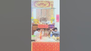 ￼￼￼￼￼ trích đoạn vũ điệu￼ hàng cong trong nghi lễ cúng theo phong tục Sán Dìu Thái Nguyên