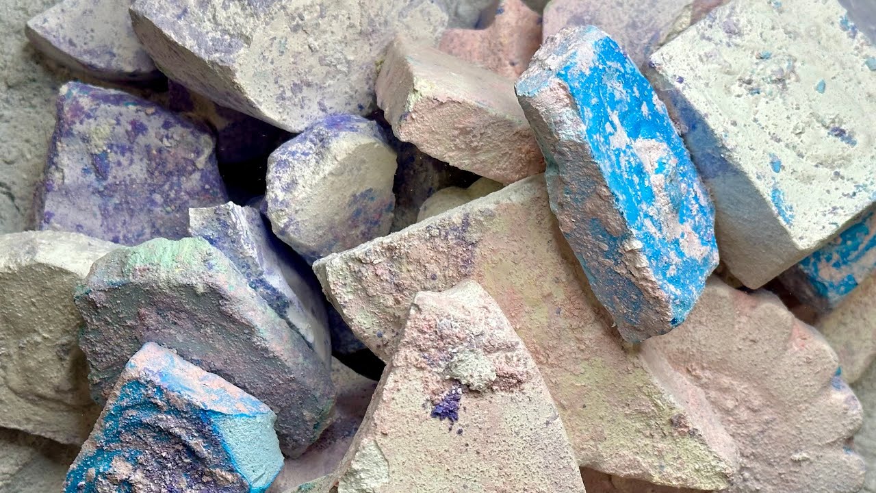 Variety Gym Chalk Reform Crush ASMR - YouTube