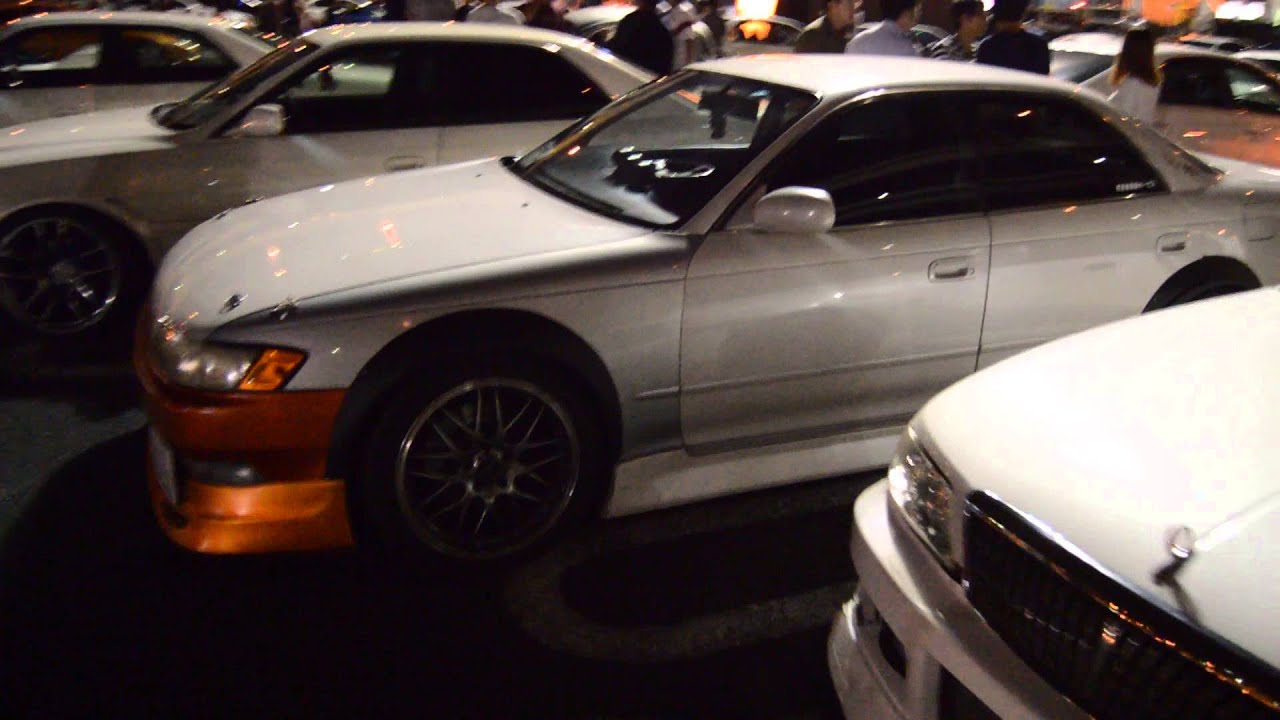 Japanese Car Meet - A walk through Daikoku Futo Parking Area - YouTube