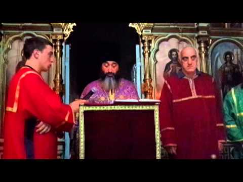 დეკანოზი გიორგი სხირტლაძე ლოცვა გვაახლოვებს