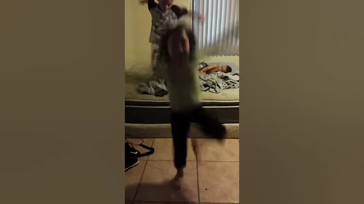 Watch this fight fight fight