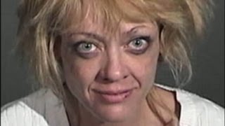 Lisa Robin Kelly Interview: Mugshot, Arrest Discussed by 'That 70s Show' Star