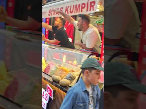 سوق البطاطا في كاراكوي إسطنبول اكتشف أرخص الأسعار وأغرب الأصناف