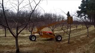 GVF 2085, 16ft Orbit Lift Pruning Tower in cherries