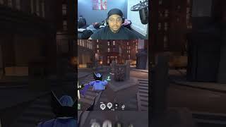 Gotta make sure chat is watching fr!!!! #xtherealmojox #funny #gaming #usher #deadlock