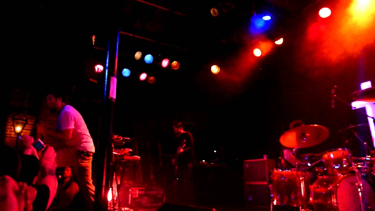 ††† (Crosses) †elepa†hy Live @ Slim's 2/4/2012 [6/11]