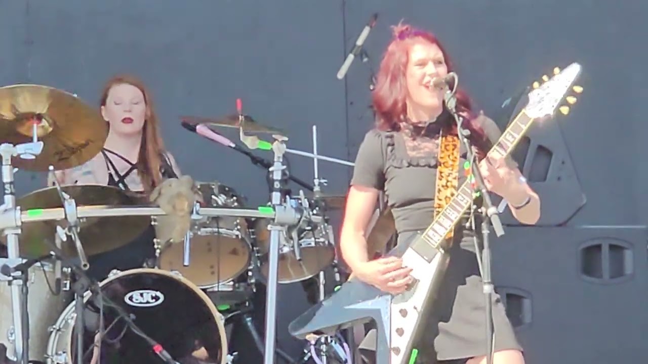 Kittie - Vultures (New Song) Live 5-13-23 Sick New World Fest