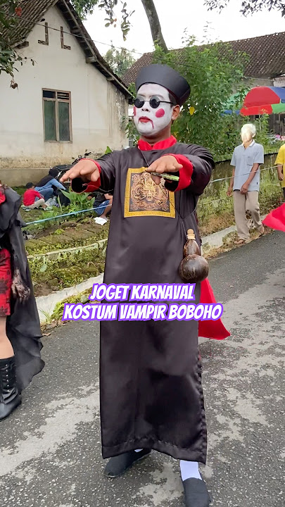 Joget karnaval kostum vampir boboho karnaval kebonrejo