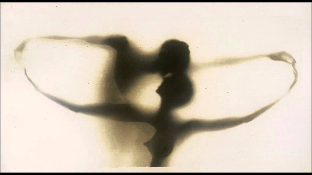 Emma Louise - 17 Hours