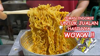 BERMODALKAN CABE RAWIT, MIE PEDAS INI LARIS HASILKAN 700 RIBU SEHARI ! INDONESIA STREET FOOD