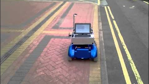 Outdoor Autonomous Navigation for a Mobile Robot