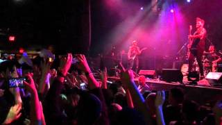 Lawrence Taylor Crowdsurfs | While She Sleeps