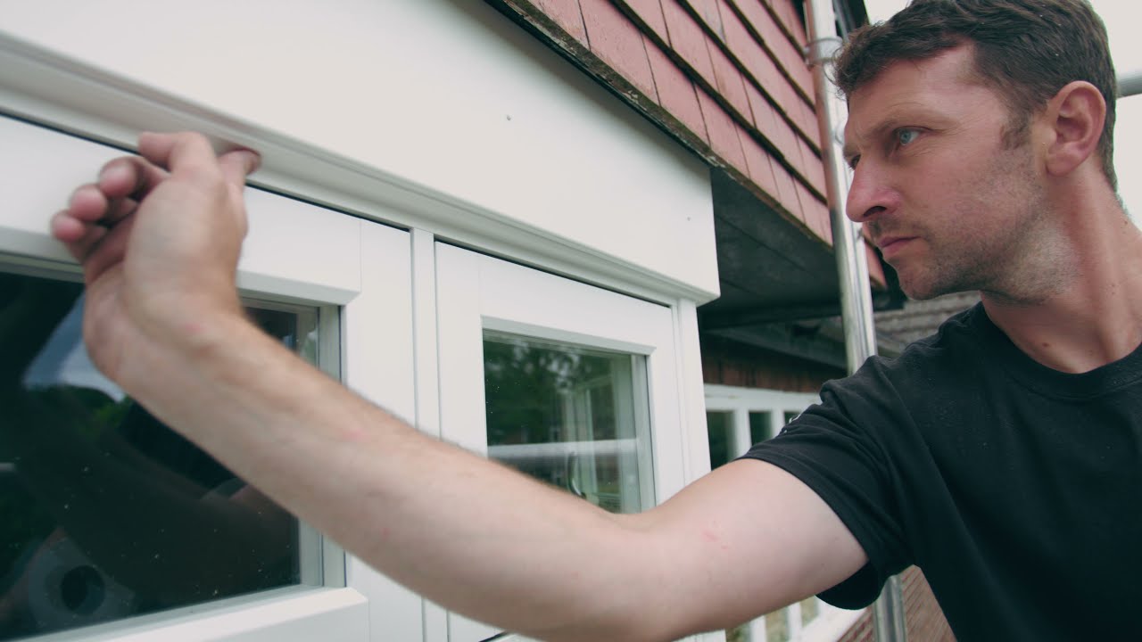 Baypole Assembly - The Residence Collection