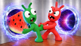 Pea Pea Explores an Alien Room of Magical Portals - Each Gate Has a Surprise