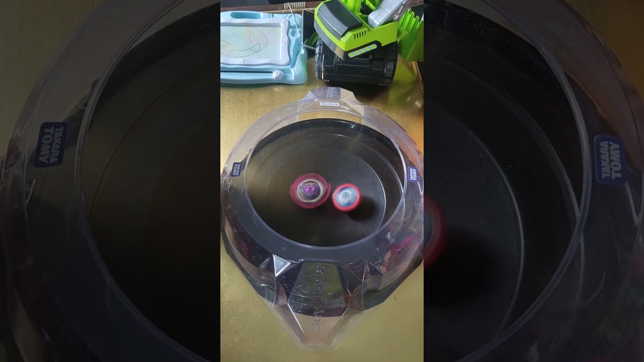 BARRICADE LUCIFER VS VANISH LONGINUS | BEYBLADE BATTLE