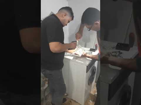 رقم اعطال صيانة هيتاشي 01207619993