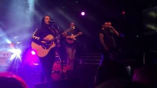 Lucy Spraggan & The Dunwells - Hey William - London 02/03/17