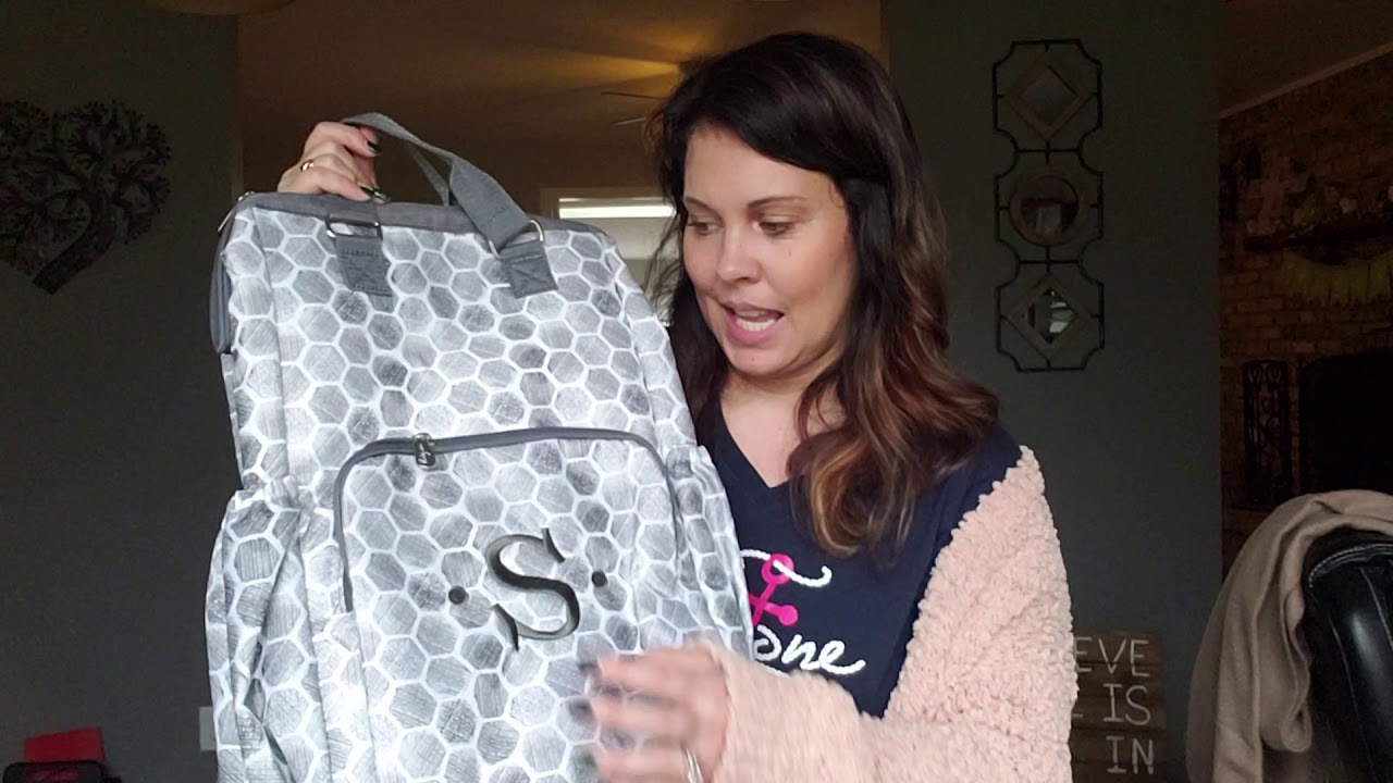 Thirty-One Gifts - The perfect bag for bringing up baby! US:  http://bit.ly/2pY6Uth Canada: http://bit.ly/2IjwlMT | Facebook