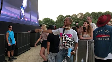 7 - Silence & Love Lies (Jaden Smith watching) - Khalid w/ Normani (Live Lollapalooza 2018 - Day 1)