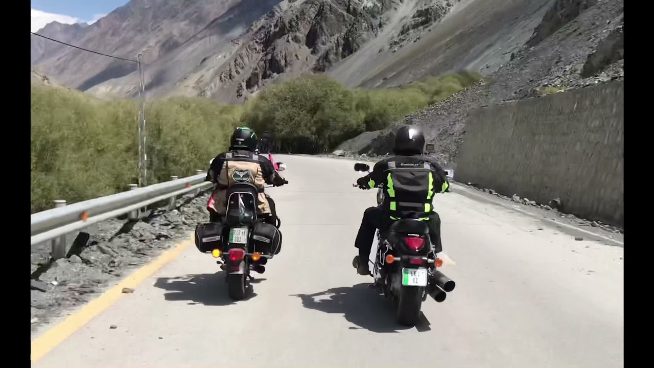 Riding at KKH Karakoram Highway is always a unique experience - Keeway Superlight 200