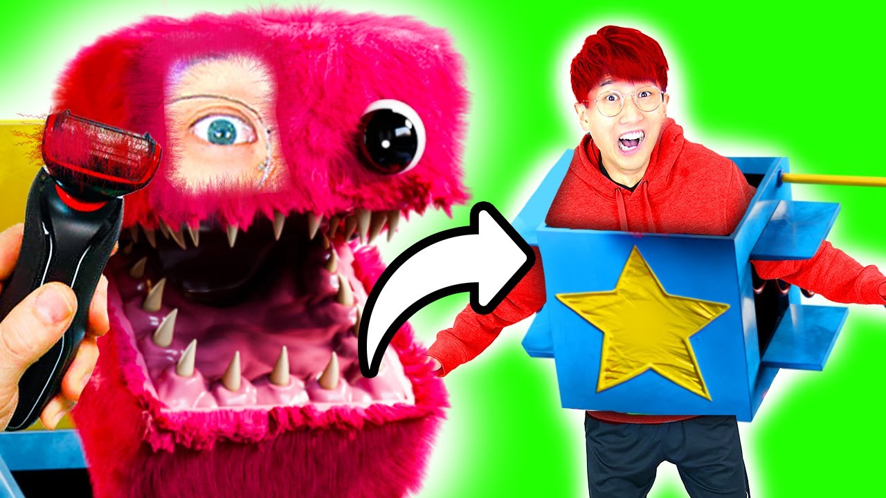 Can *YOU* Make It Through This HILARIOUS Roblox Video Without