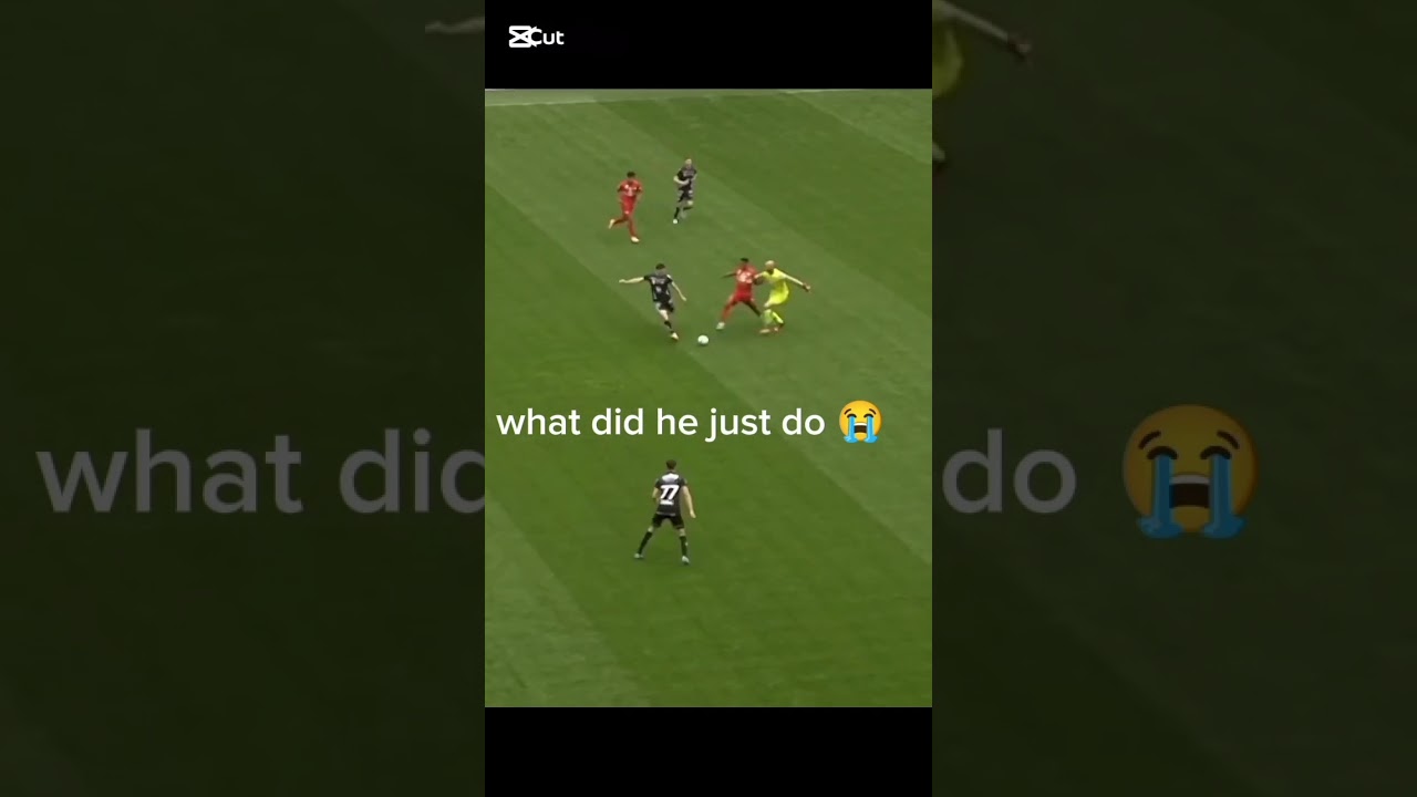 Bizarre Own Goal: Defender's Powerful Strike Stuns Everyone 