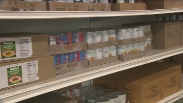 Food Pantries prepare for surge following SNAP funding expiring