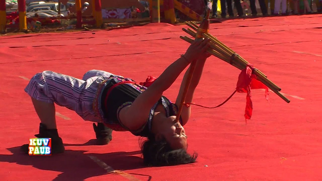 2014 Hmoob Hauvtoj Ntiajteb -Dej Liab, Suav Teb: Tub Hmoob Dhia Qeej-Tawg Qeej-Saum Cig