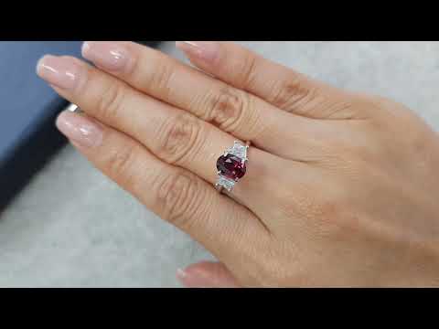 Purple umbalite garnet oval cut 1.82 ct, Tanzania Video  № 1