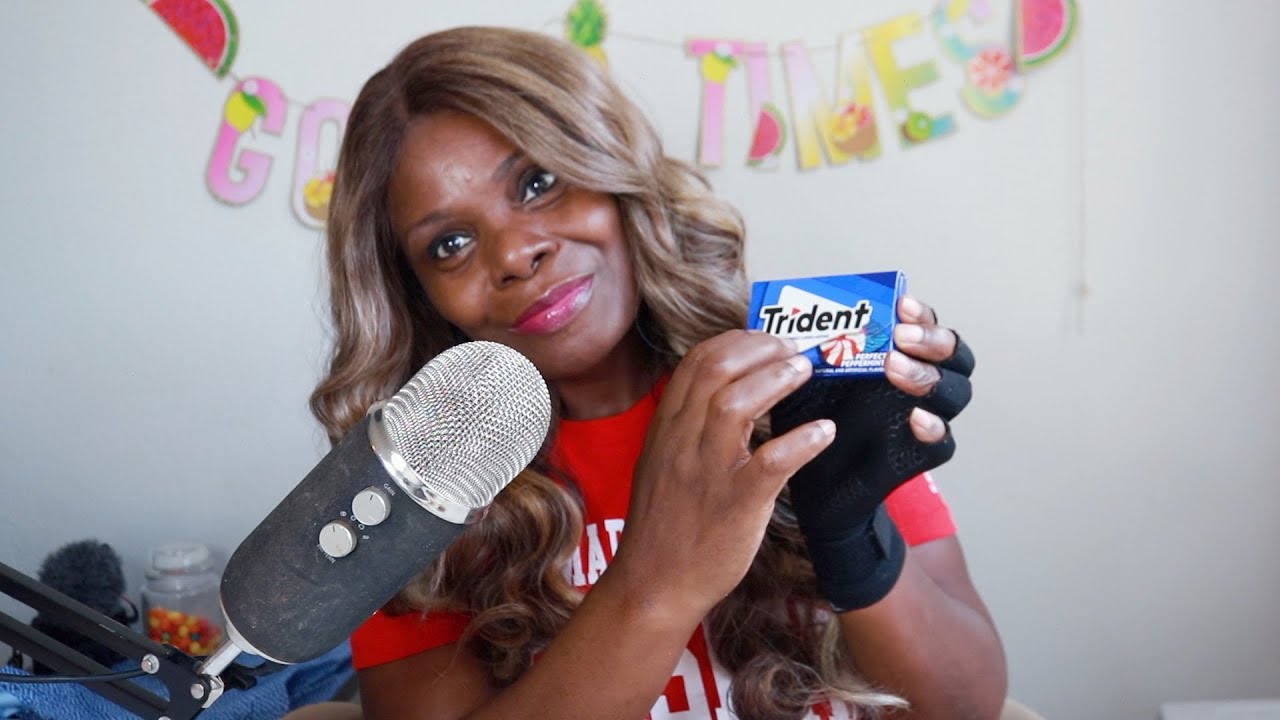 TRIDENT PEPPERMINT ASMR CHEWING GUM SOUNDS - YouTube