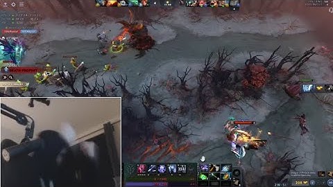 Gorgc rage smashes keyboard after instant TP death