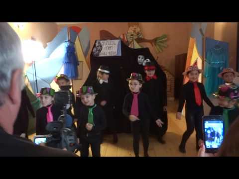 Mananiko Ckhaidze .ეზოპეს იგავები \"სტუდია\"პეპილოტა\" მანანიკო  ჩხაიძე და მეგობრები.