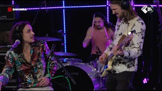 The Muff - Bad Guy Billie Eilish Cover live at 3FM