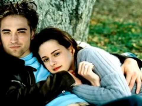 Bella '& Edward 3.