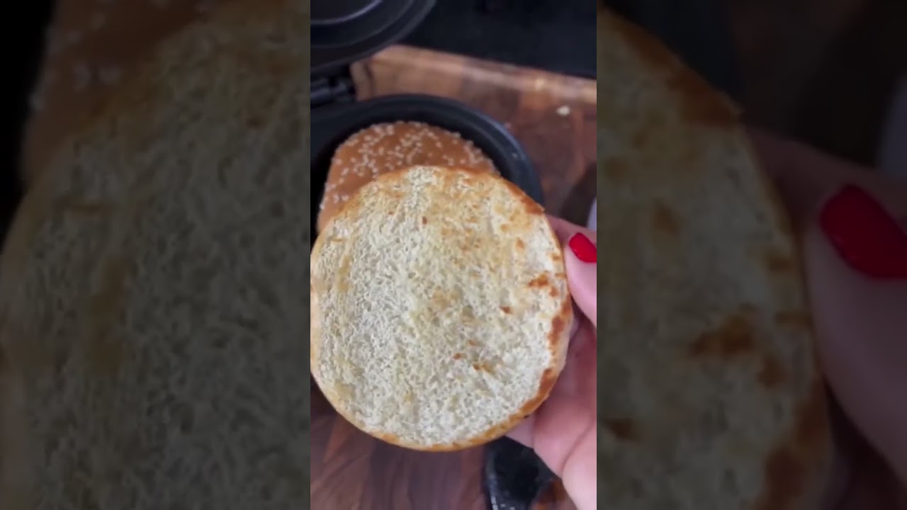 Best Sell Double Mini Omelet Maker Round Non-Stick