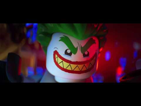 LEGO BATMAN IL FILM - Io vengo sempre a lavorare con un bel sorriso - Clip dal film