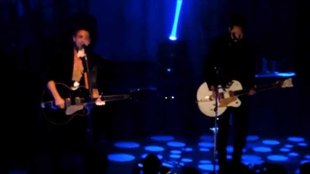 The Airborne Toxic Event Sometime Around Midnight Live
