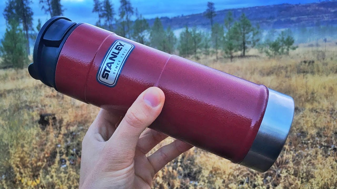 Ultimate cleaning guide: Stanley One Hand Classic Vacuum Travel Insulated  Mug 