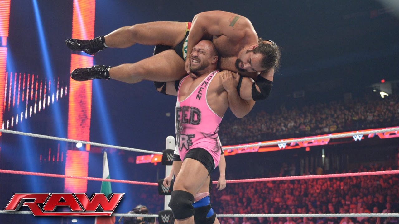 Ryback vs. Rusev: Raw, October 12, 2015 - YouTube