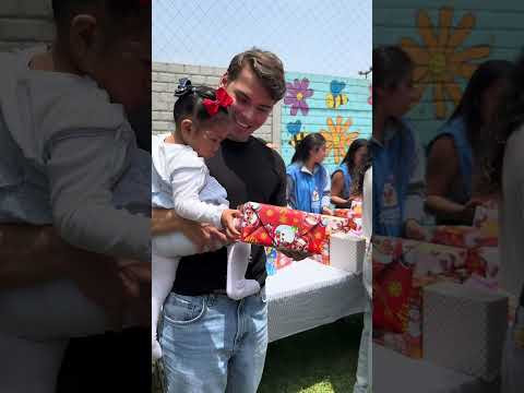 Un lindo día en  @casaronaldmcdonaldperu compartiendo con estos niños que son unos guerreros que admiro ❤️