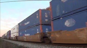 Short CSX Intermodal Q157 - Fouled Restricted K5LA Horn Show - AC4400CW #5113 & ES40DC #5226