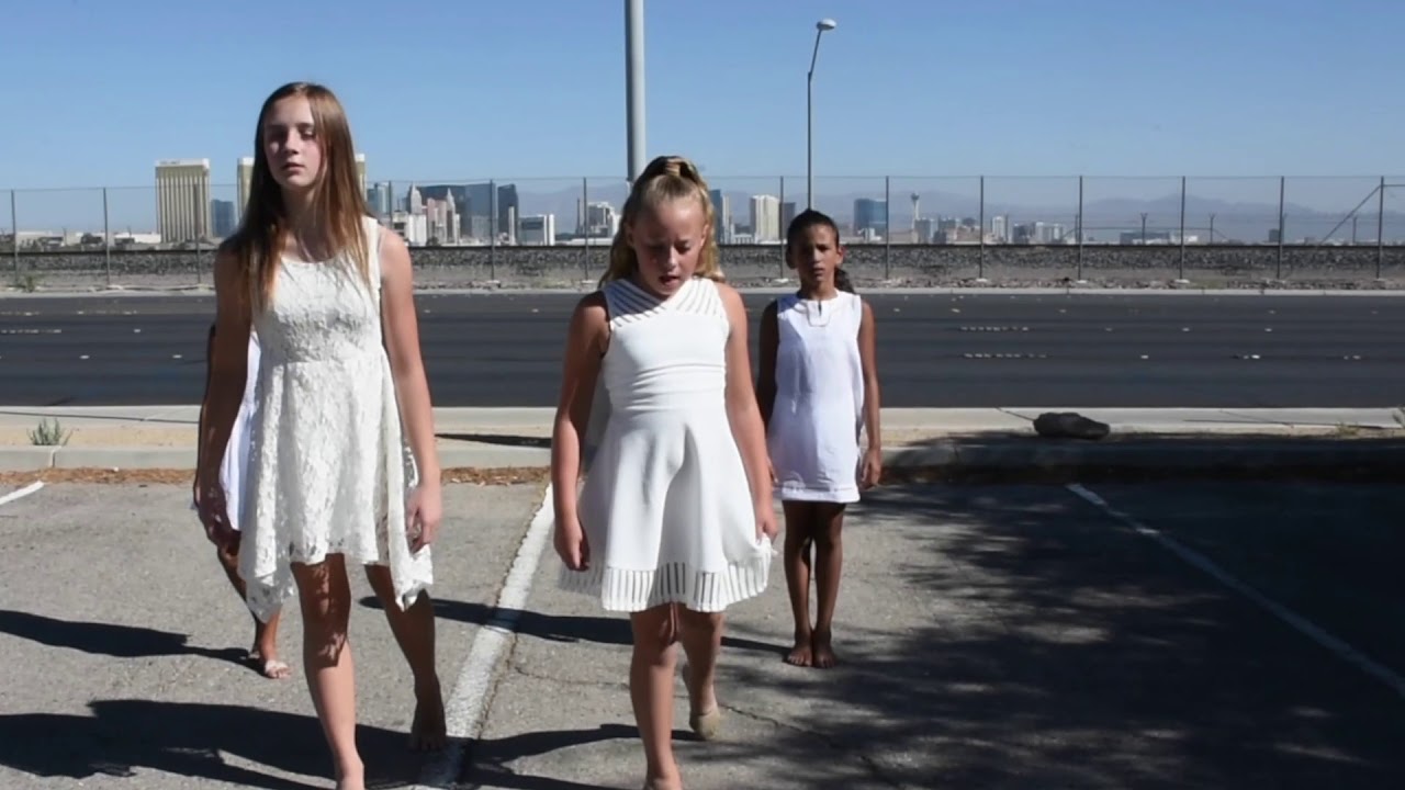 camera iphone 8 plus apk Mother - A Dance Tribute