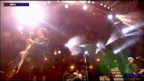 johnny marr "how soon is now" (glastonbury 2013)