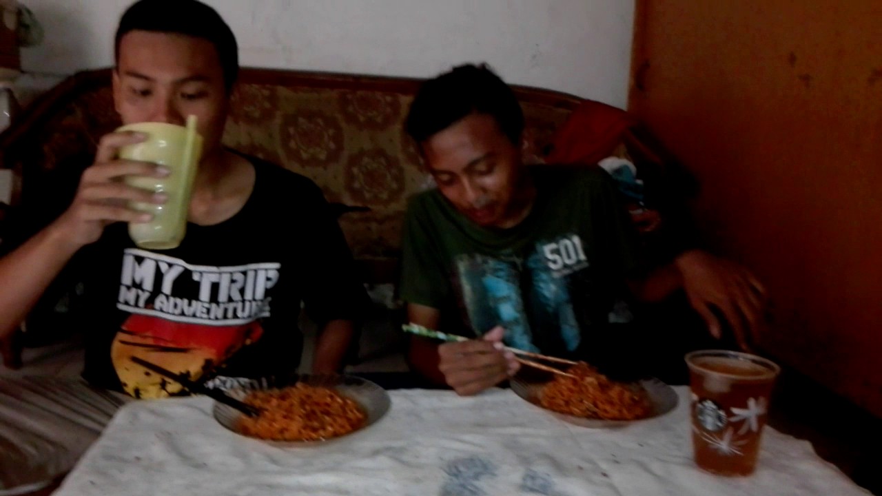  Mie Samyang  challange Rachvlog YouTube