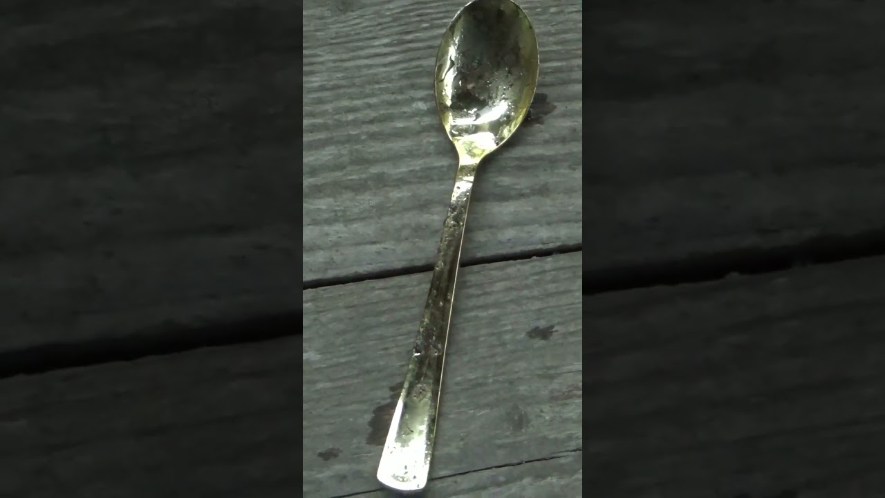 GOLD OR NO GOLD SPOON.