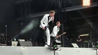 The Hives - Come On! @ Download Festival Paris, 17/06/2018