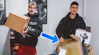 Sending A Surprise Birthday Mystery Box To My Best Friend!