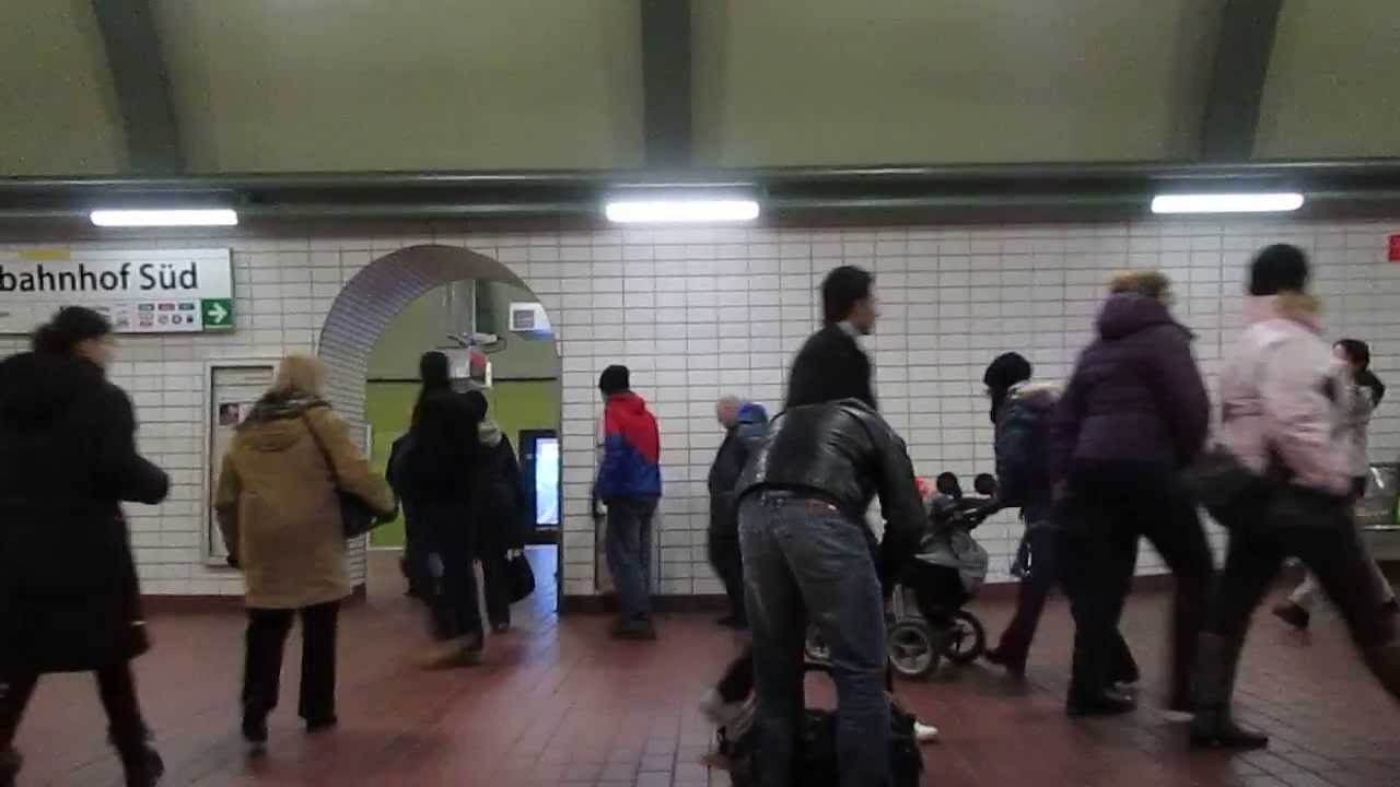 U-Bahnfahrt Hamburg in Echtzeit, U3 (DT5)